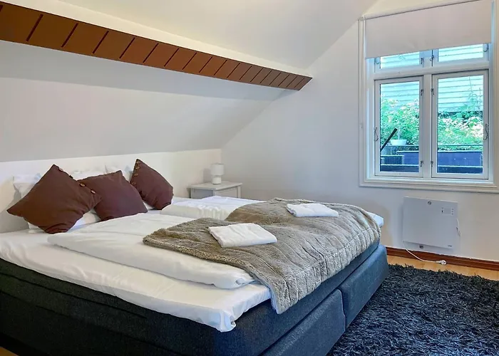 Unique 3bed - Generous Terrace - 아파트