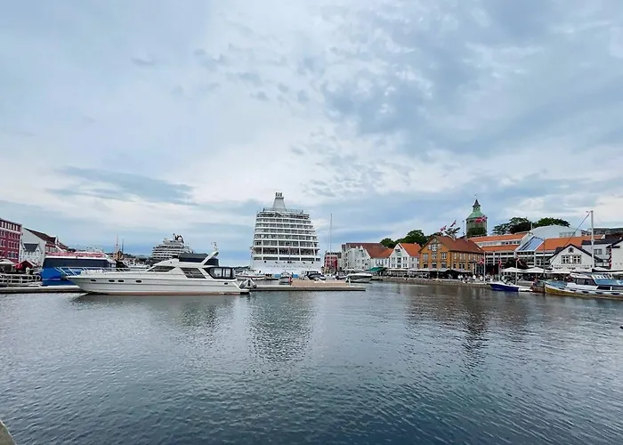 아파트 Unique 3bed - Generous Terrace - 스타방에르