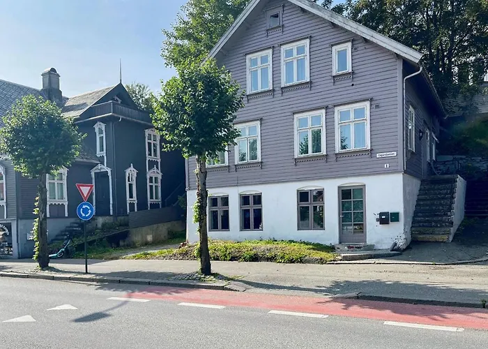 Unique 3bed - Generous Terrace -