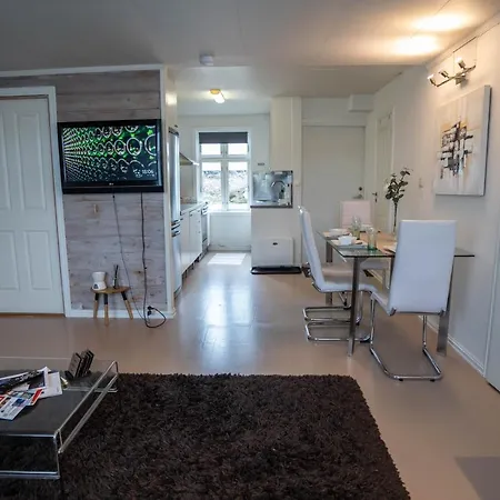 Unique 3bed - Generous Terrace -