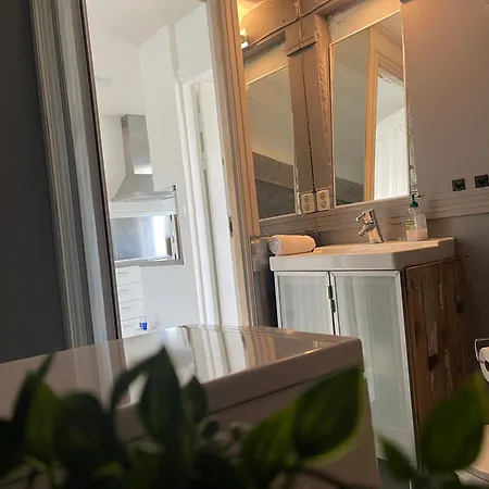 Unique 3bed - Generous Terrace - Apartment